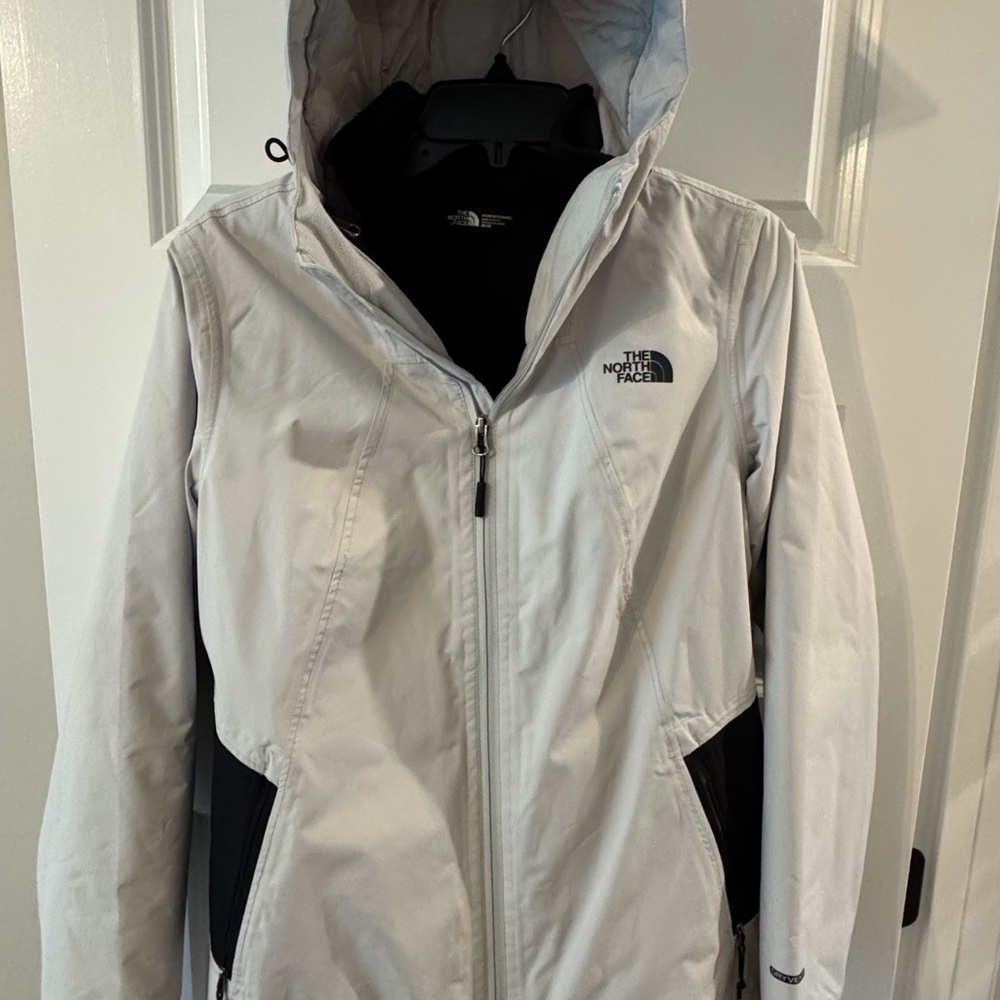 The North Face Women's Gray Ski Jacket